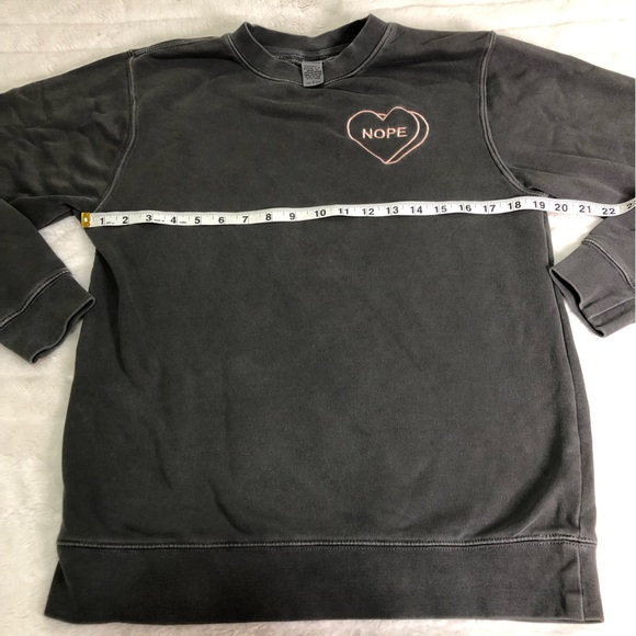 Women’s Gray Embroidery Sweatshirt Size Small “Nope Embroidered Heart” - Picture 5 of 9
